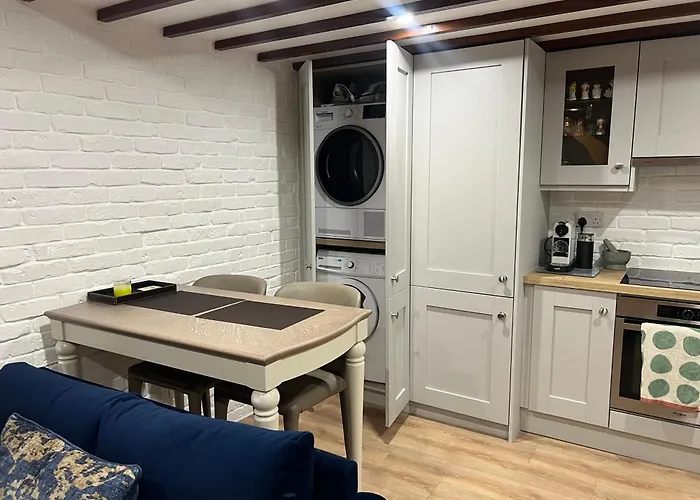 The Cosy Cottage